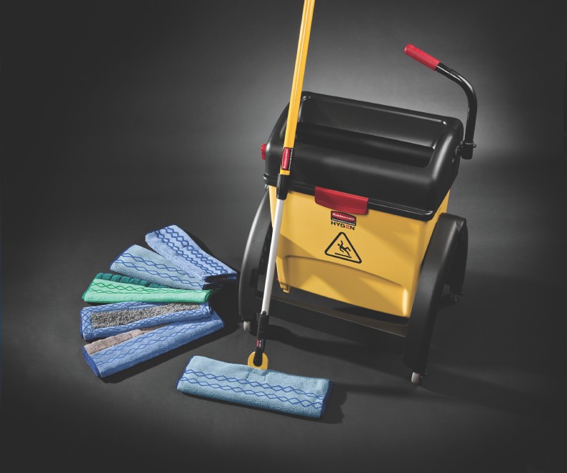 Image of a Rubbermaid Commerical mop bucket with a flat mop and flat mop pads seen to the left of the bucket for commerical janitorial service